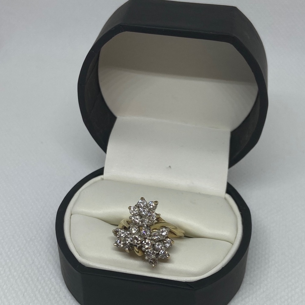 Solid 14kt Yellow Gold Diamond Ring - image 4